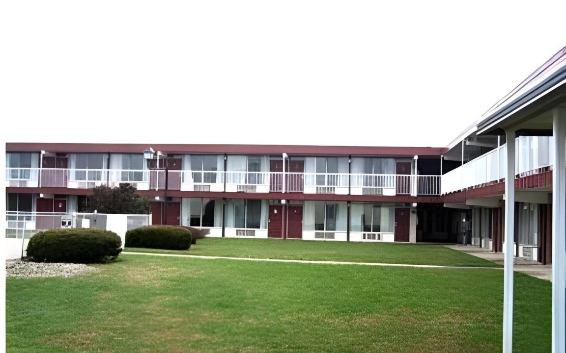 Photo of Others in Danville