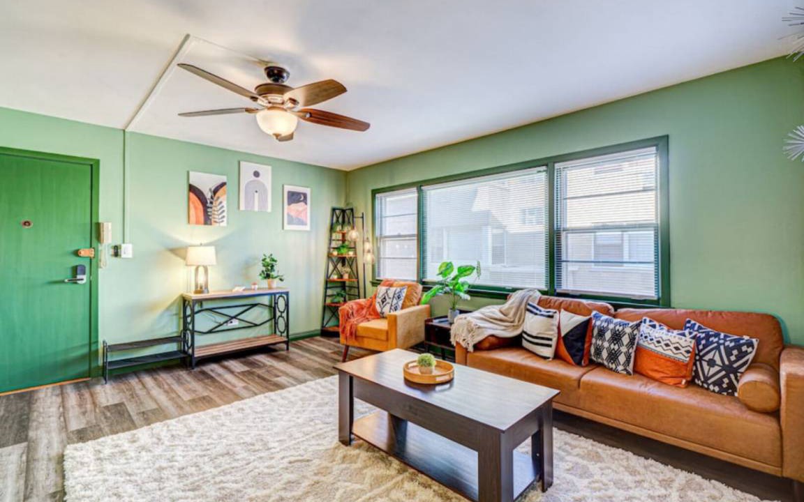 Photo of Livingroom in Elmwood Park