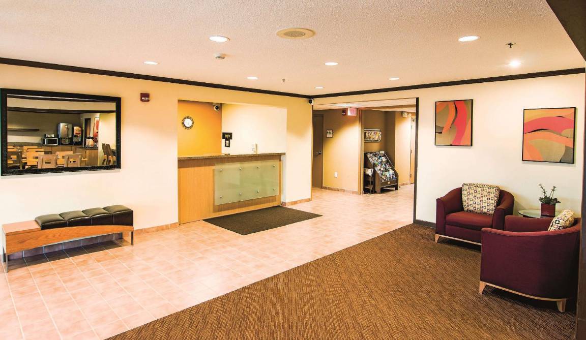 Photo of Livingroom in Tinley Park