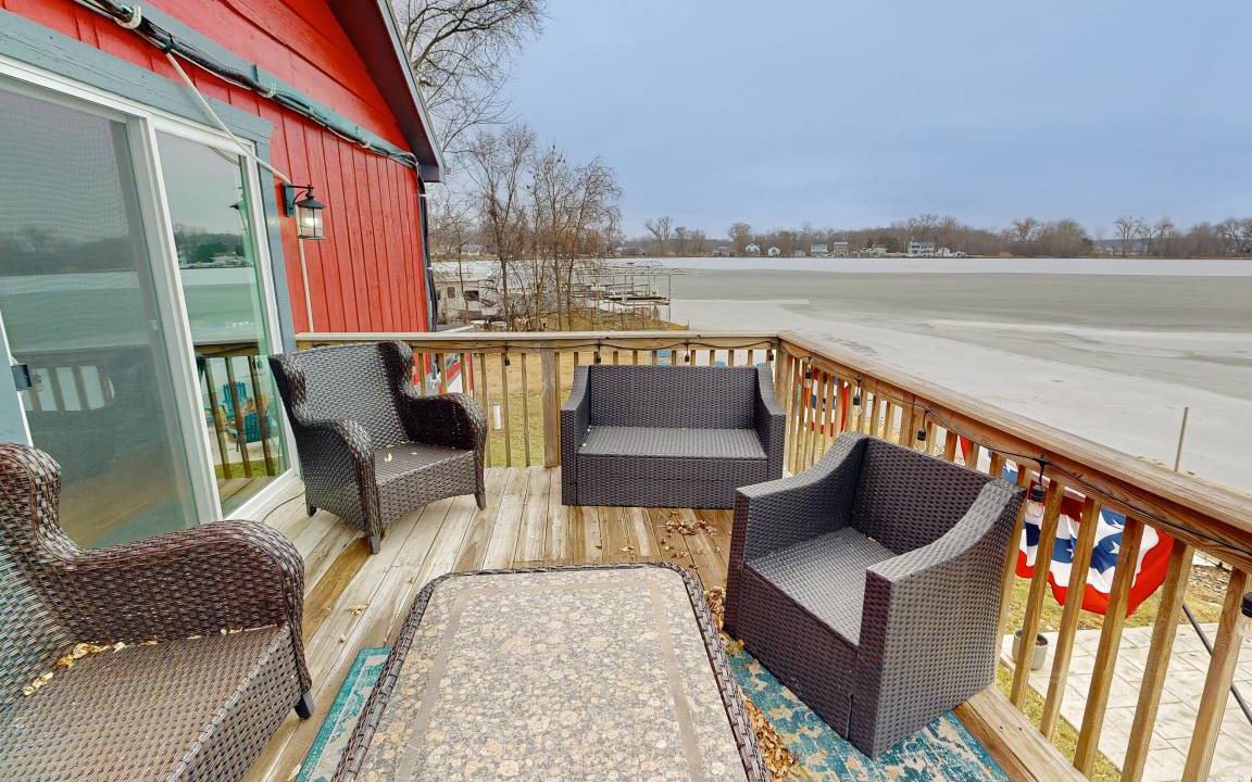 Photo of Patio Balcony in Channel Lake