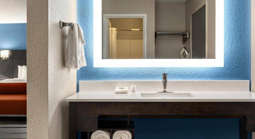 Photo of Bathroom in Tinley Park