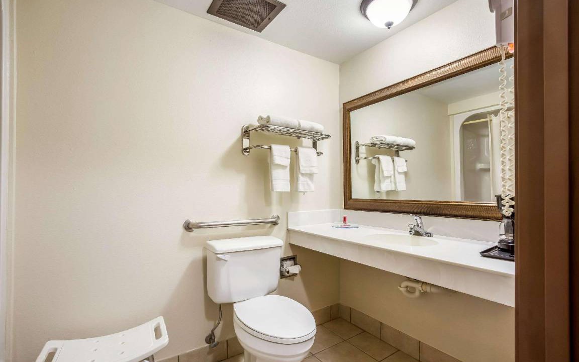 Photo of Bathroom in Fairview Heights