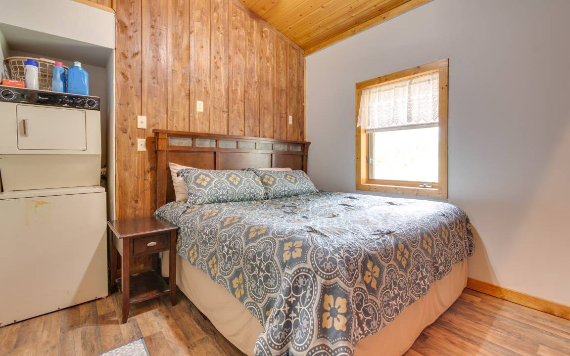 Photo of Bedroom in Graymont