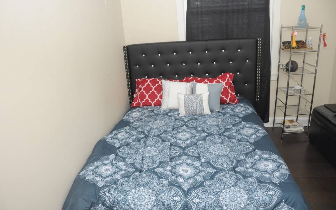 Photo of Bedroom in Oak Park