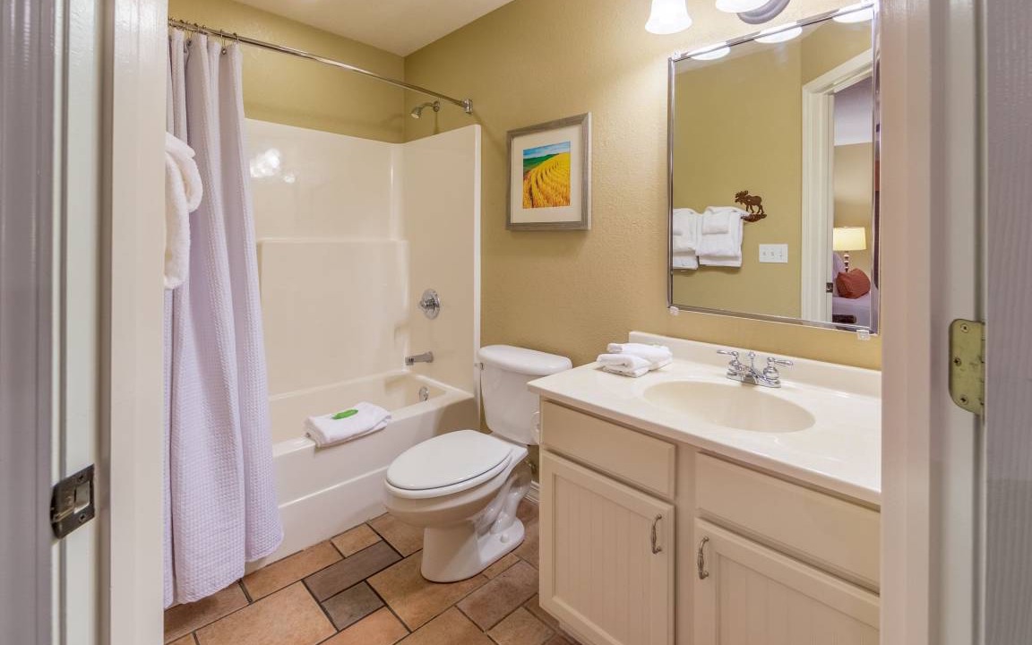 Photo of Bathroom in Sheridan