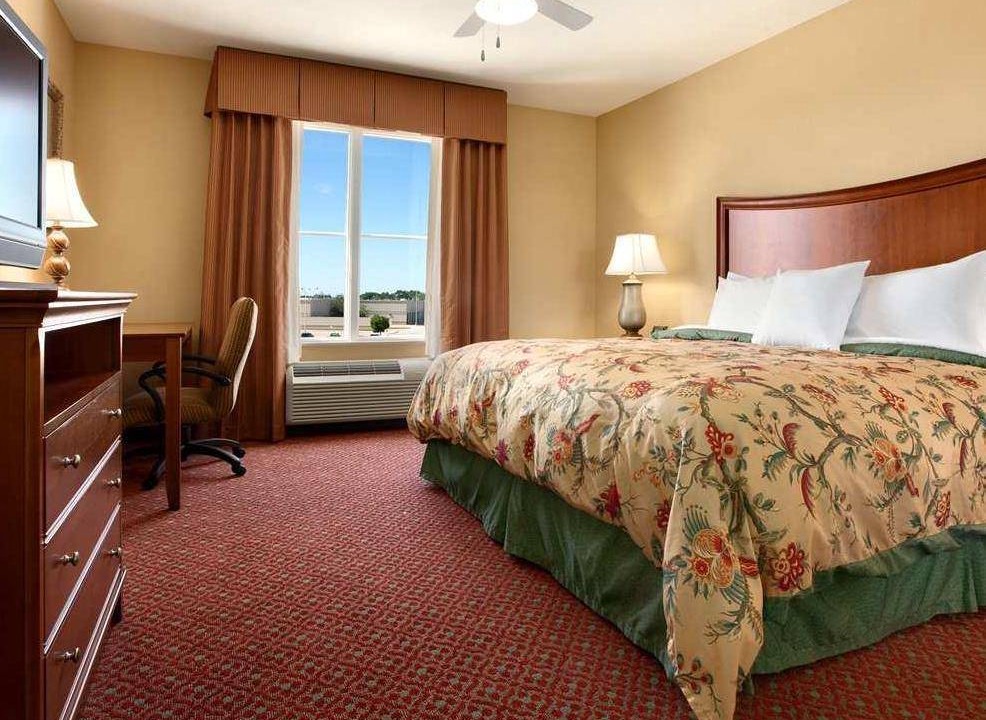Photo of Bedroom in Forsyth