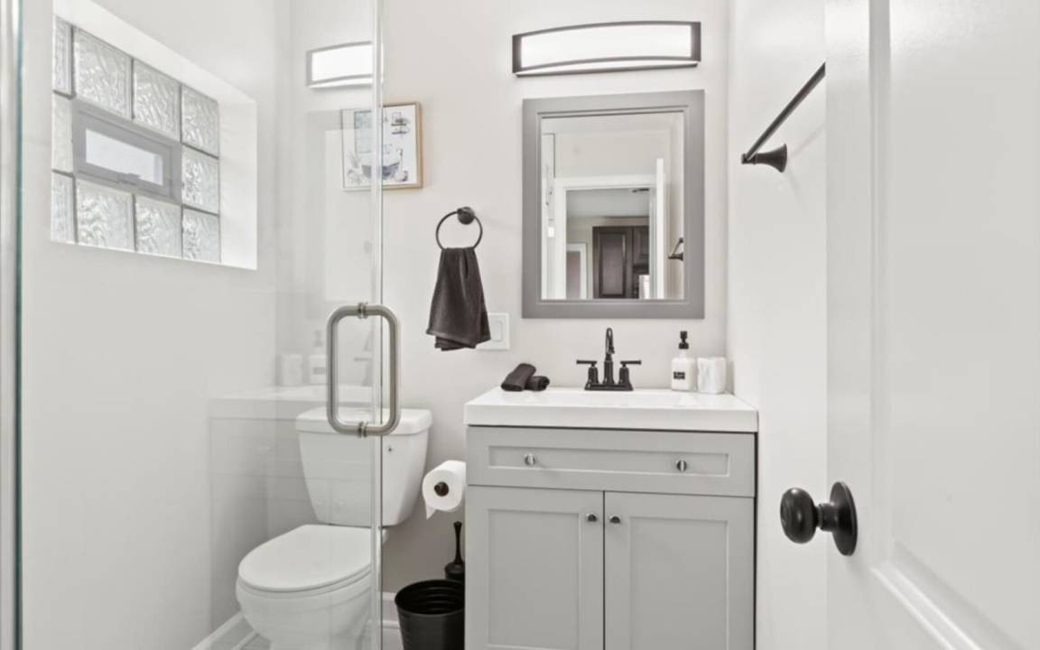 Photo of Bathroom in Forestview