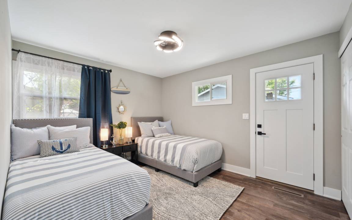 Photo of Bedroom in Glenview