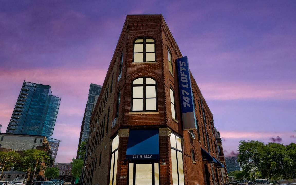 Photo of Buildings in River West