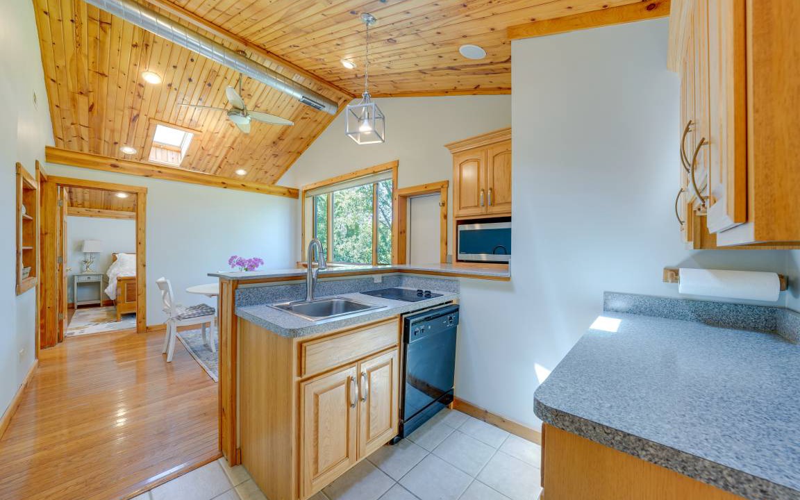 Photo of Kitchen in Warrenville