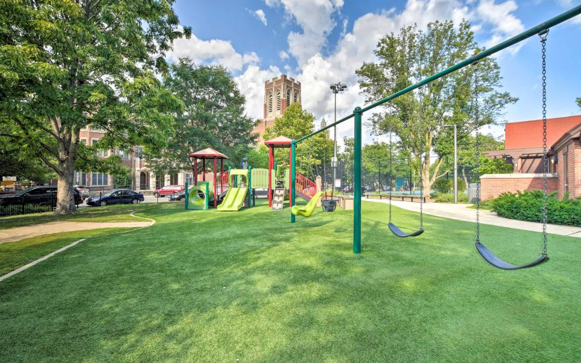 Photo of Others in Oak Park