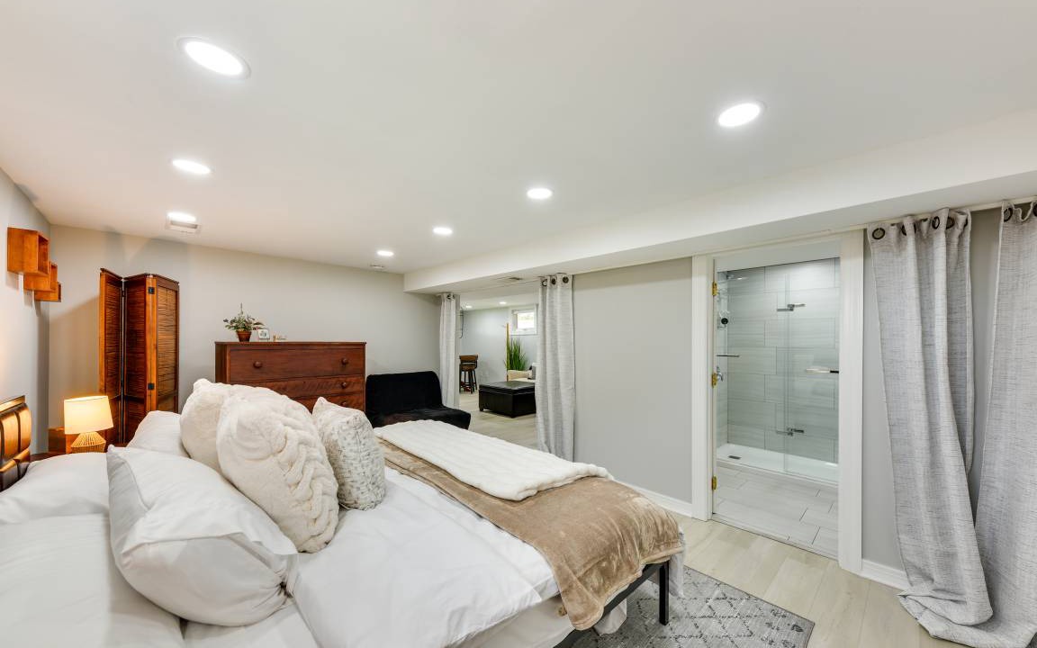Photo of Bedroom in Fox Lake