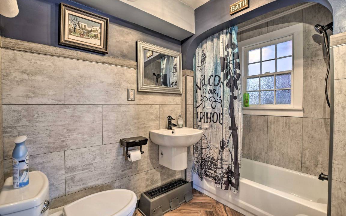 Photo of Bathroom in Hanover Park