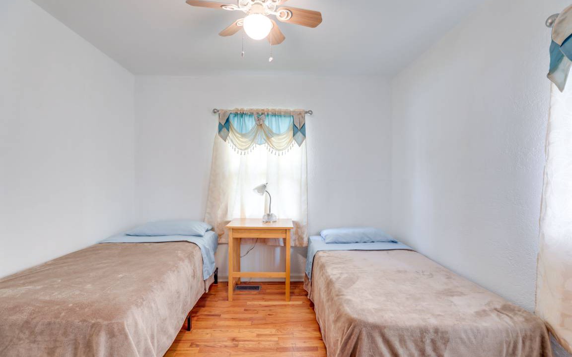 Photo of Bedroom in Glendale Heights