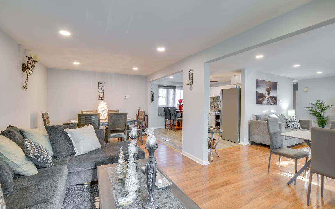 Photo of Livingroom in Country Club Hills