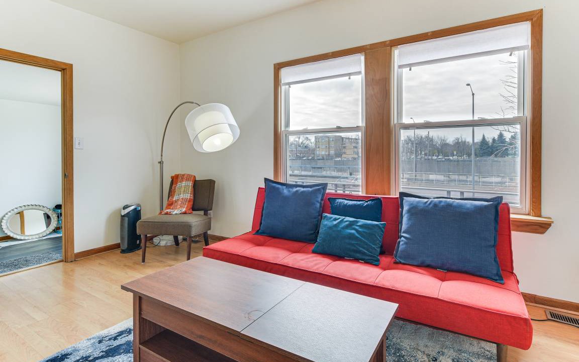 Photo of Livingroom in Oak Park