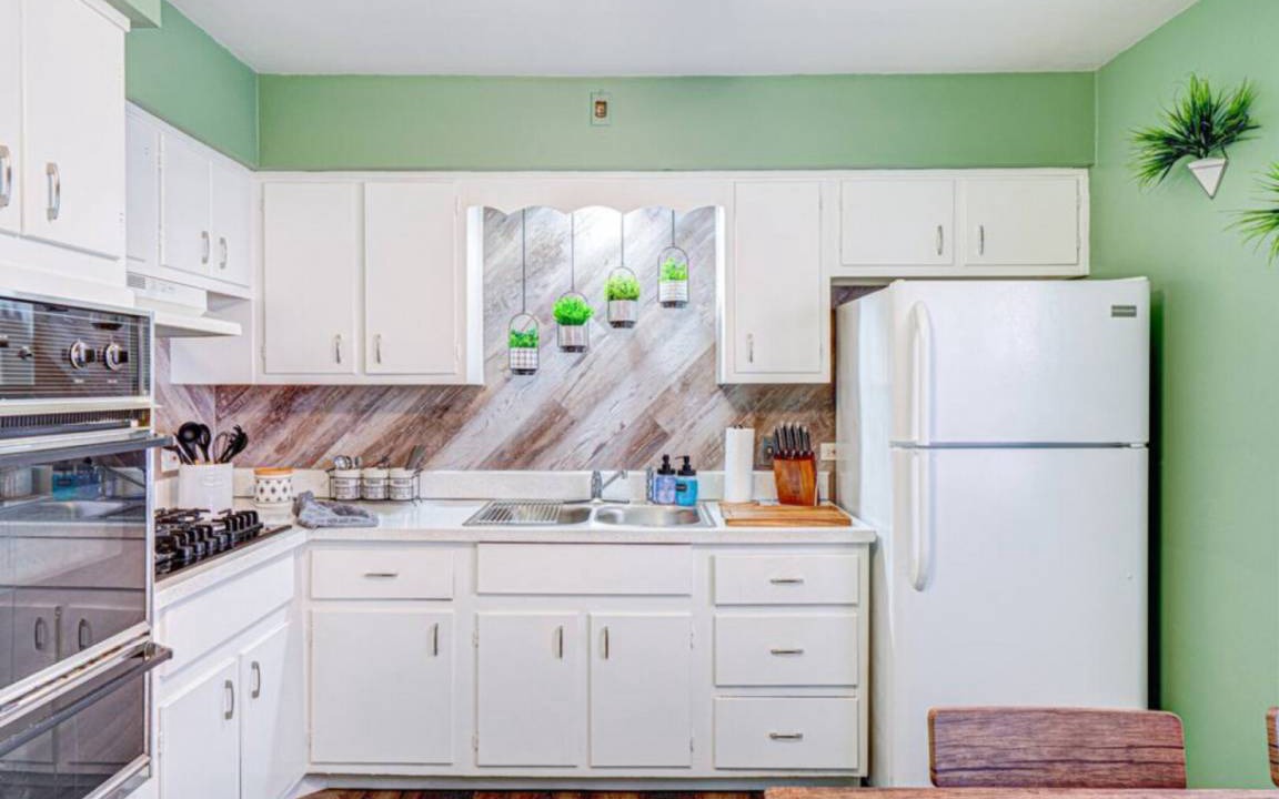 Photo of Kitchen in Elmwood Park
