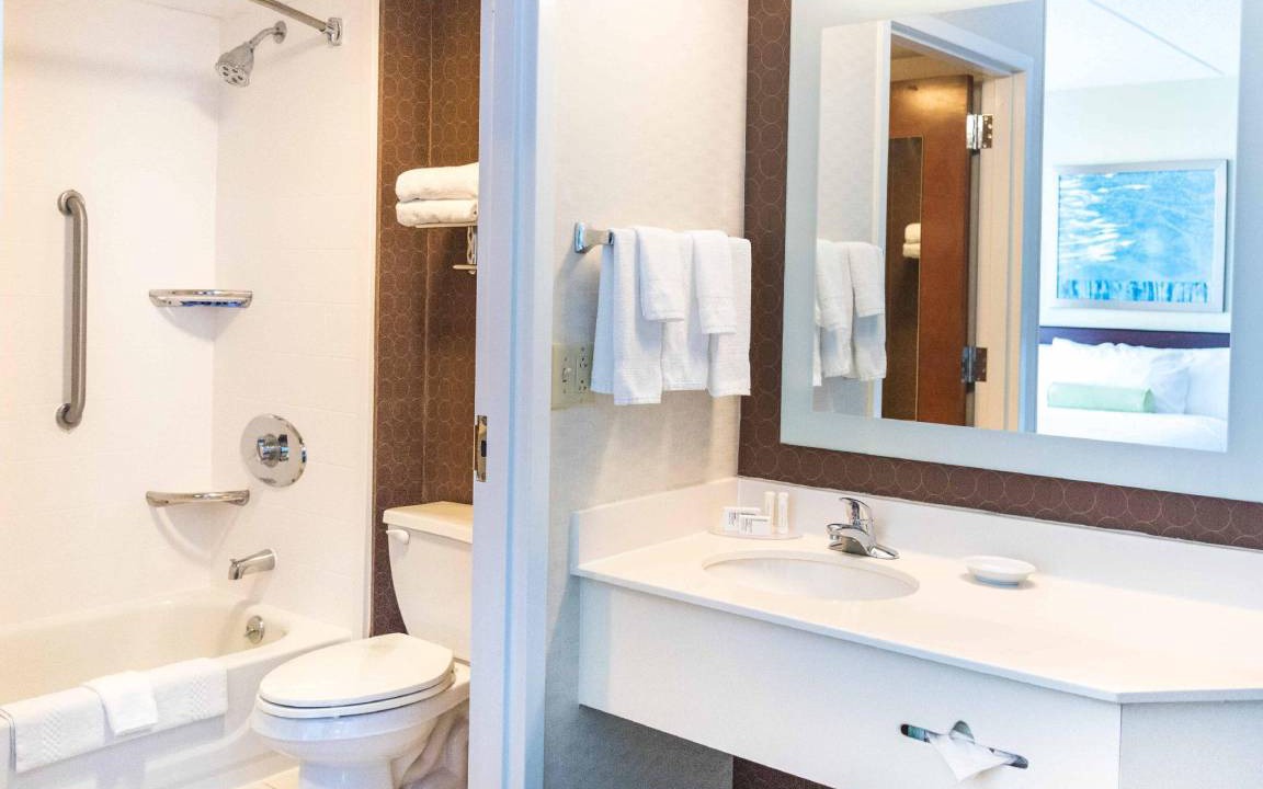 Photo of Bathroom in Warrenville