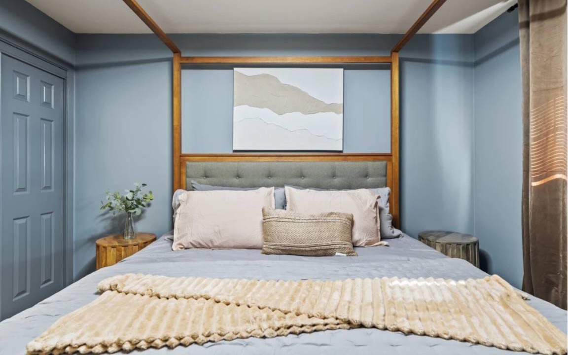 Photo of Bedroom in Lemont
