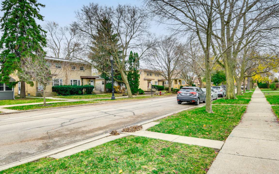 Photo of Others in Evanston