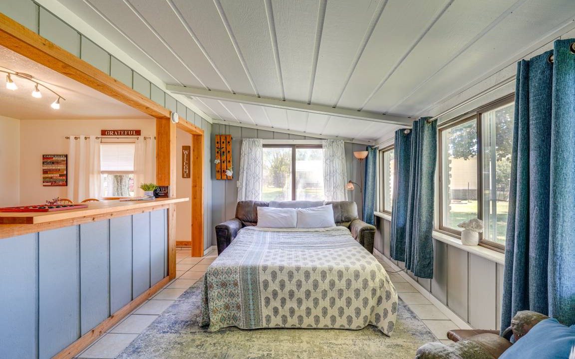 Photo of Bedroom in Dixon