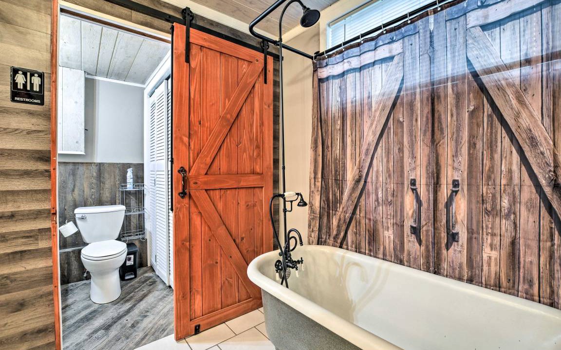 Photo of Bathroom in Hanover Park