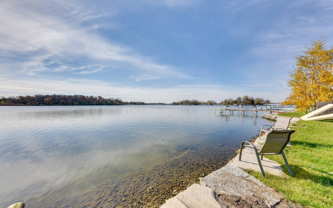Photo of Others in Fox Lake