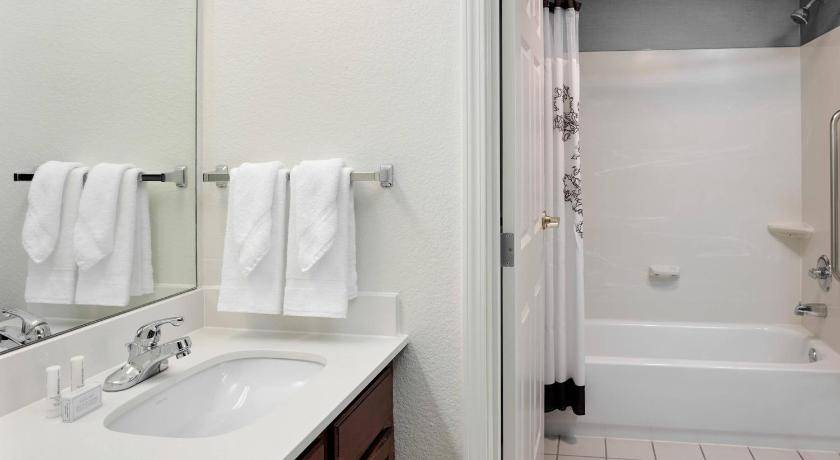 Photo of Bathroom in Schaumburg