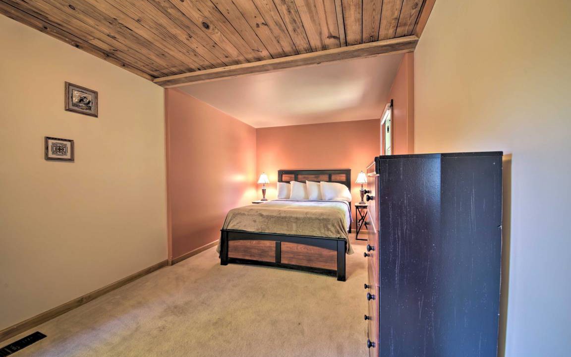 Photo of Bedroom in Carbondale