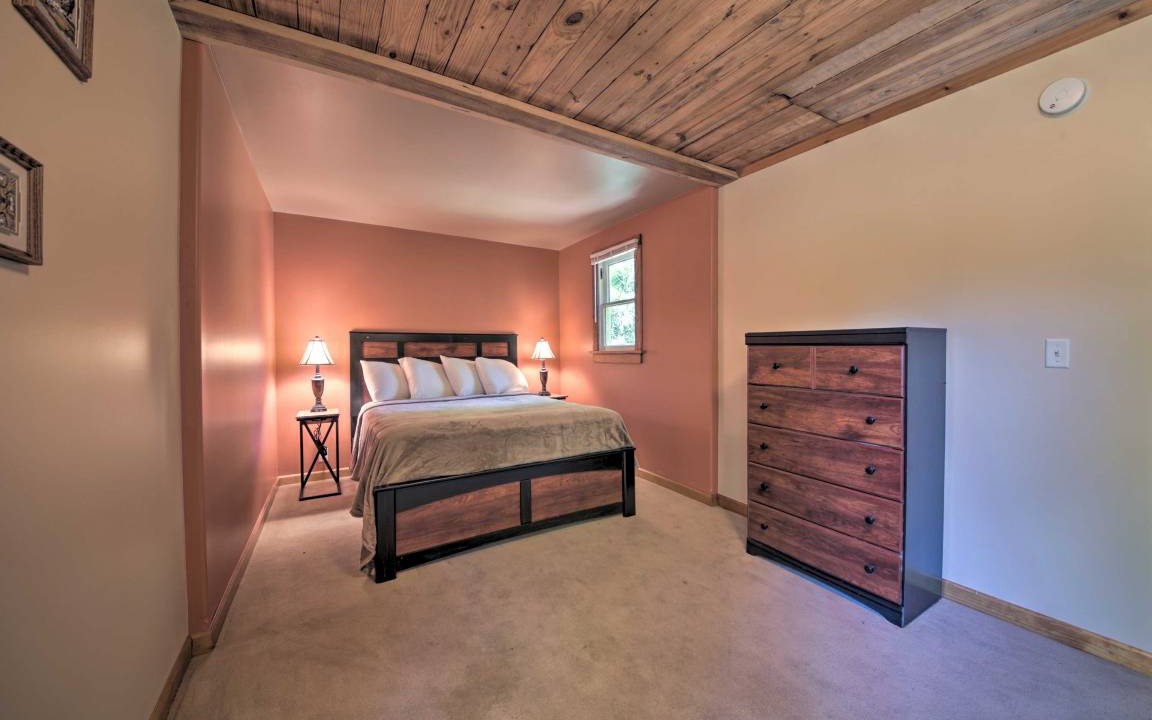 Photo of Bedroom in Carbondale