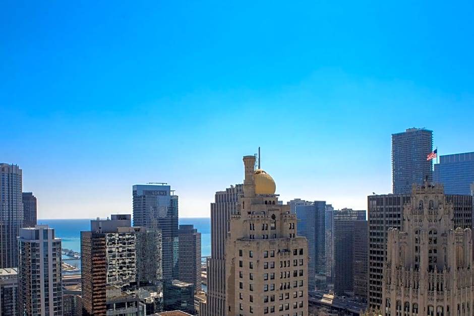 Photo of Others in Magnificent Mile