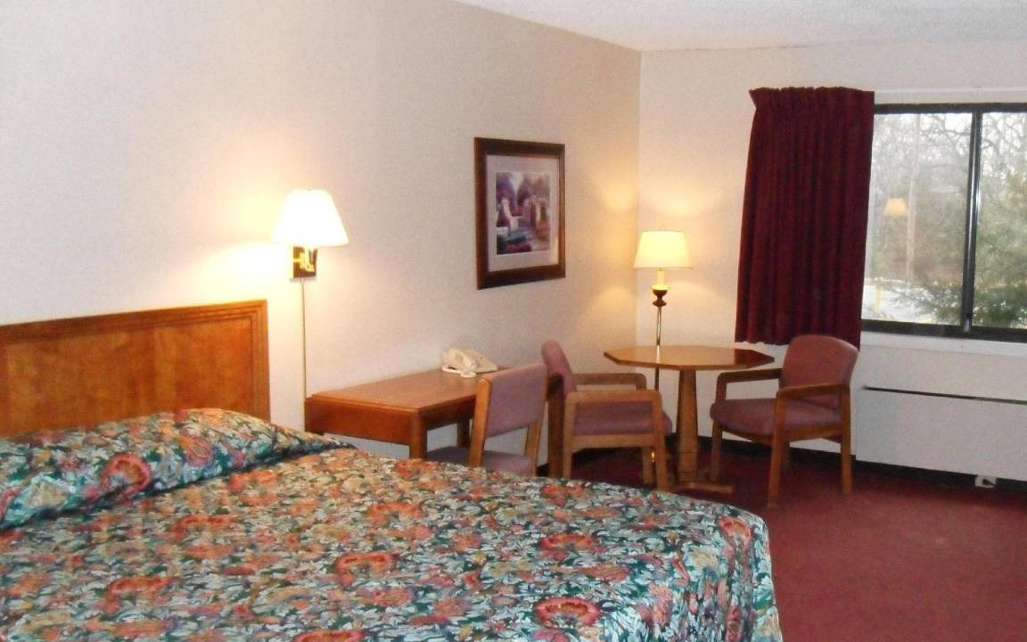 Photo of Bedroom in Dixon