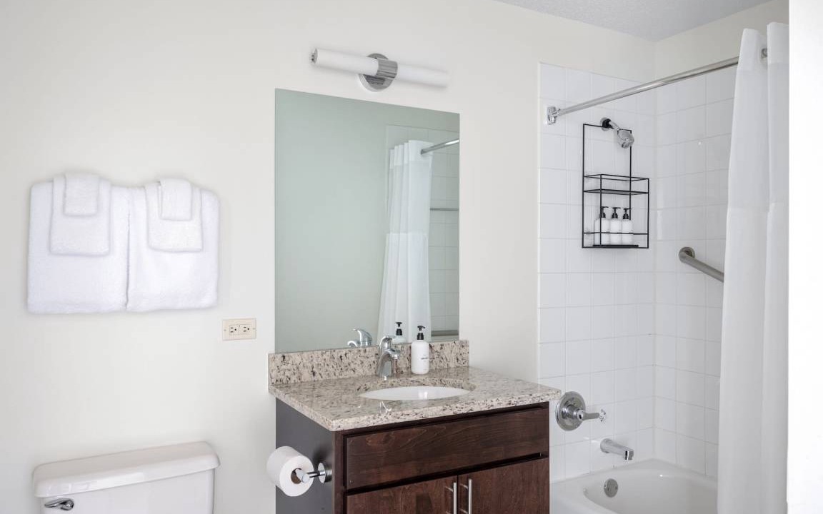 Photo of Bathroom in Near North Side