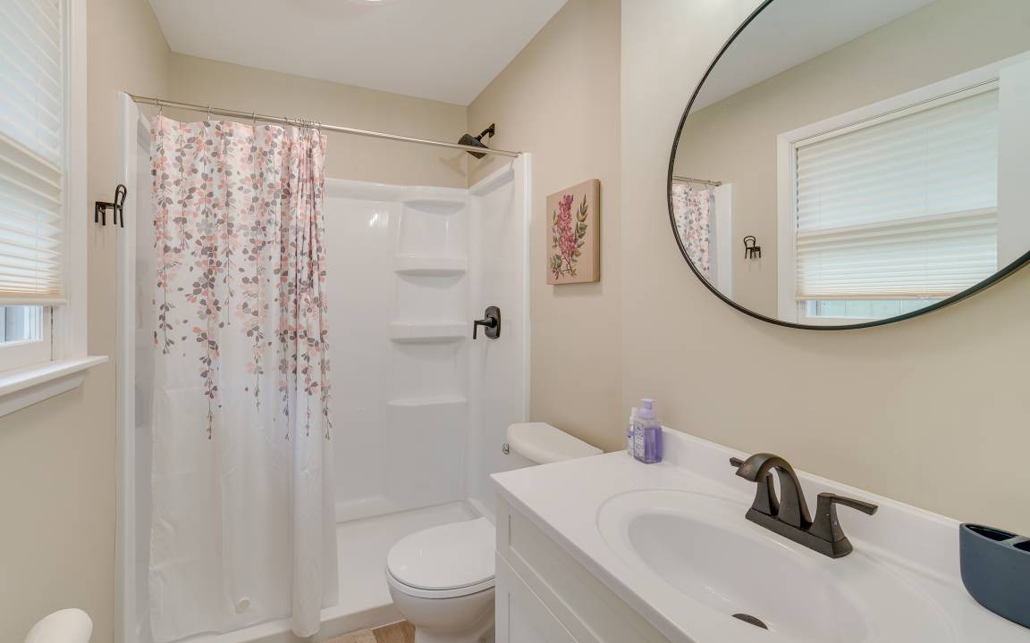 Photo of Bathroom in Urbana