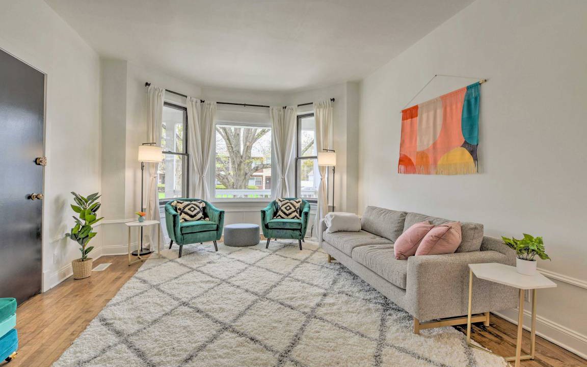 Photo of Livingroom in Oak Park