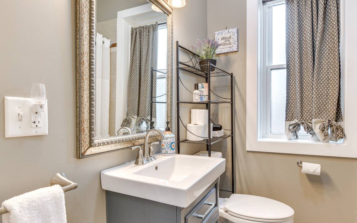 Photo of Bathroom in Evanston