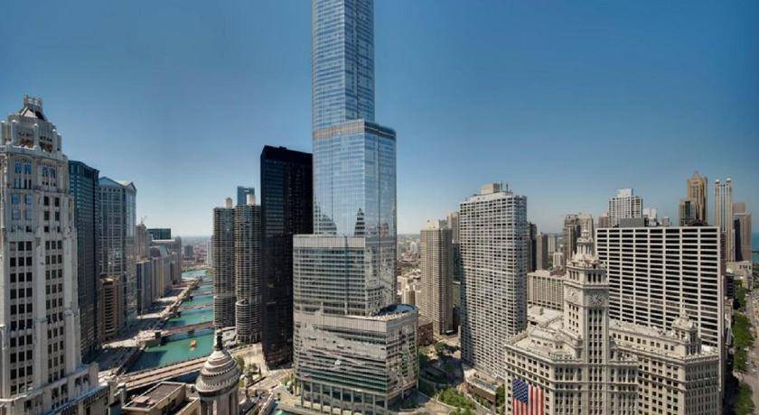 Photo of Others in Downtown Chicago