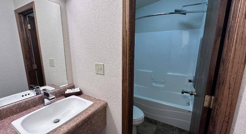 Photo of Bathroom in Shelbyville