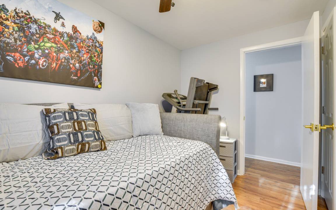 Photo of Bedroom in Country Club Hills