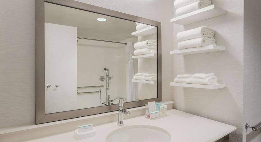 Photo of Bathroom in Minooka