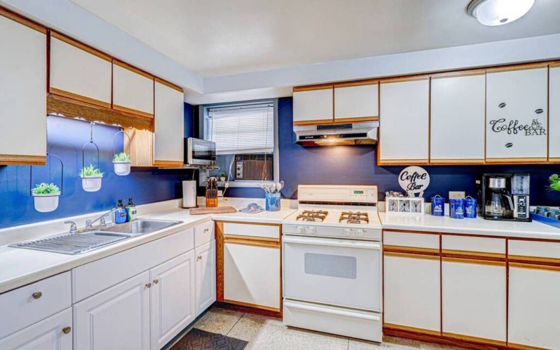 Photo of Kitchen in Elmwood Park