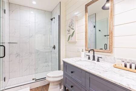 Photo of Bathroom in West Dundee