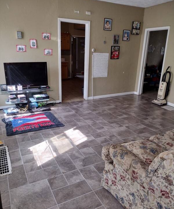 Photo of Livingroom in Rockford