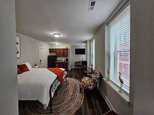 Photo of Livingroom in Champaign