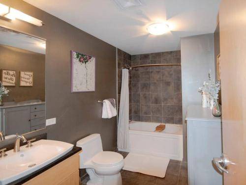 Photo of Bathroom in Champaign