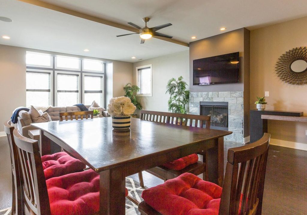 Photo of Livingroom in West Town