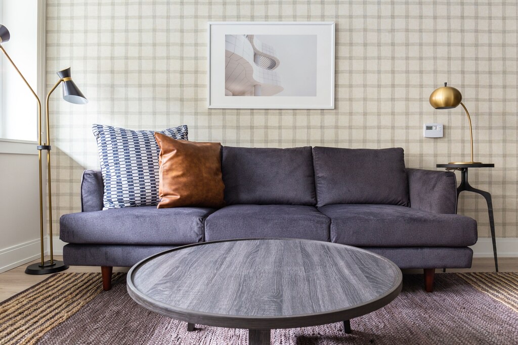 Photo of Livingroom in Lakeview