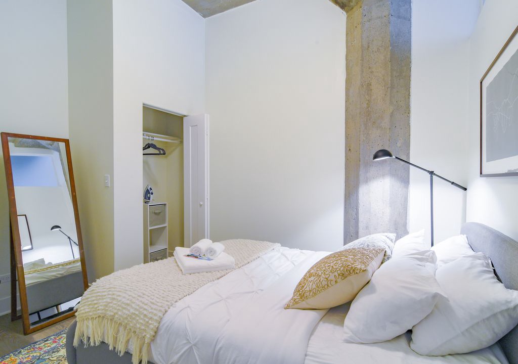 Photo of Bedroom in Near South Side