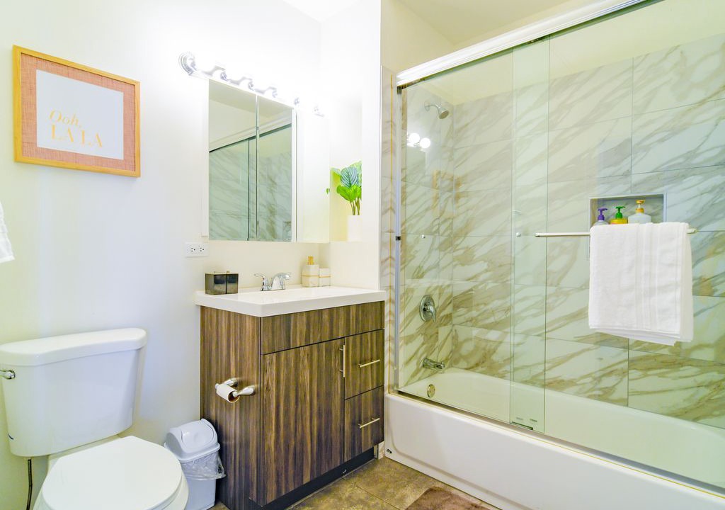 Photo of Bathroom in Near South Side
