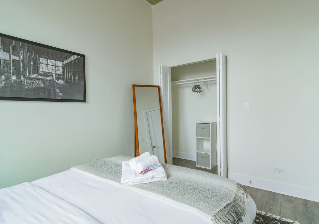 Photo of Bedroom in Near South Side